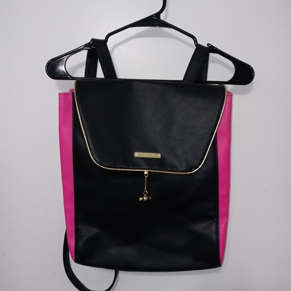 Juicy Couture Black And Barbie Pink Expandable Back Pack Satin logo lining